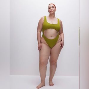 Good American Always Fits Monokini